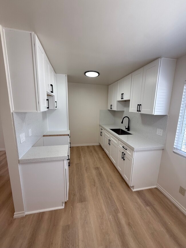 Photo - 4627 Campus Ave