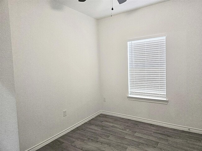 Photo - 16979 W Juneau St