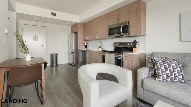 Photo - 1025 E 25th St Unit 607