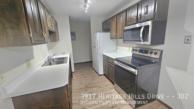 Photo - 3917 Heritage Hills Dr