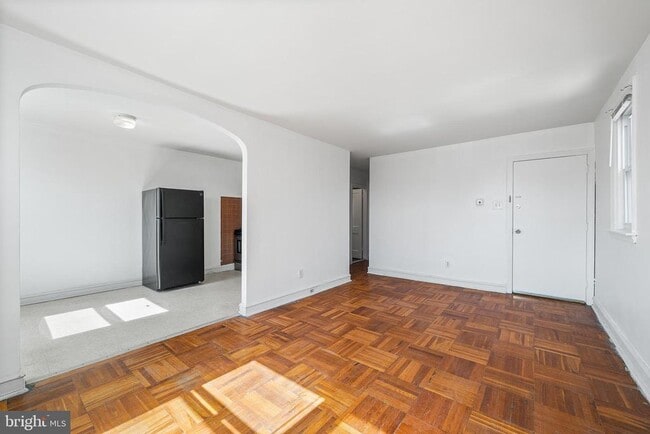 Photo - 1115 E Upsal St