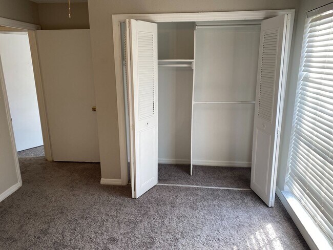 Photo - Serravella - 285-202 Unit 285-202