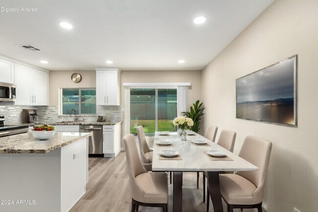 Photo - 1602 W Rockwood Dr