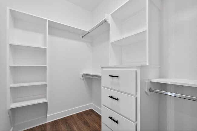 Photo - 3411 Nance St