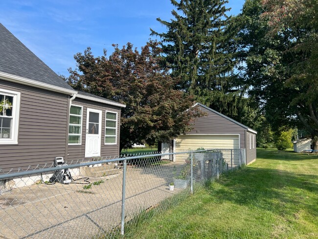 Photo - 1752 Parsons Ln