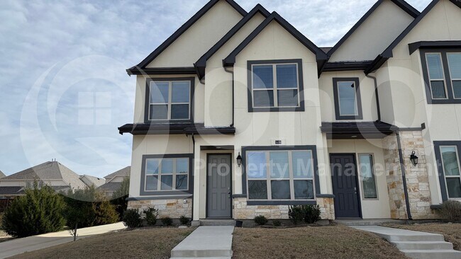 Building Photo - 16184 Doe Lk Dr