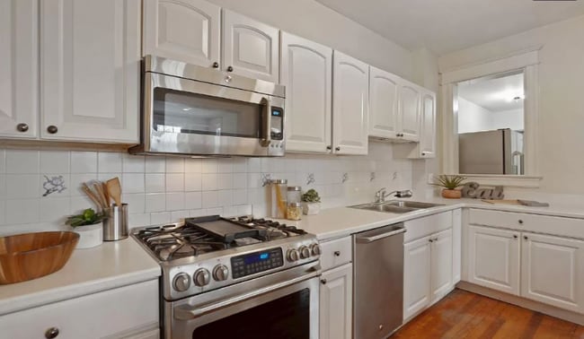 Photo - 4201 16th St NW