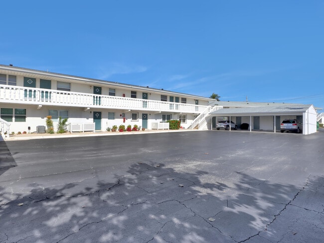 Photo - 2186 Jimmy Buffett Mem Hwy Unidad 6