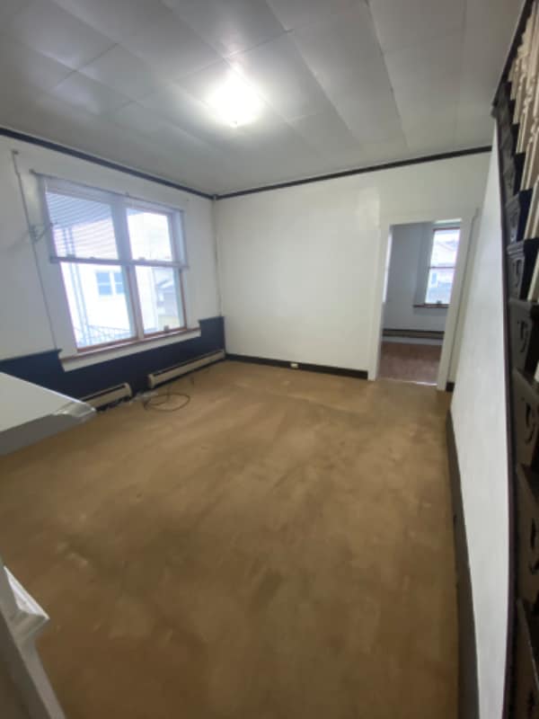 Photo - 205 Loucks Ave