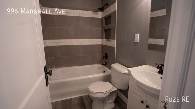 Photo - 996 Marshall Ave