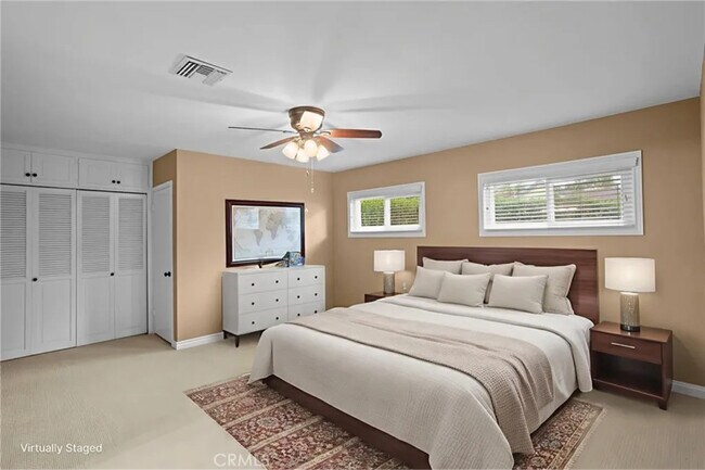 Photo - 528 E Parkdale Dr