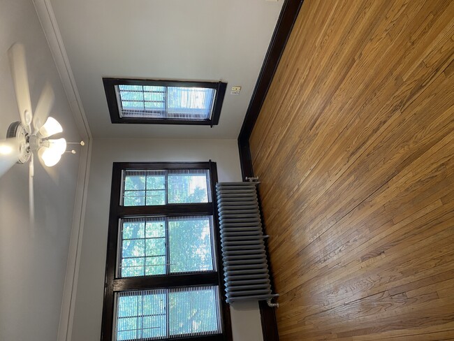 Photo - 3125 Aldrich