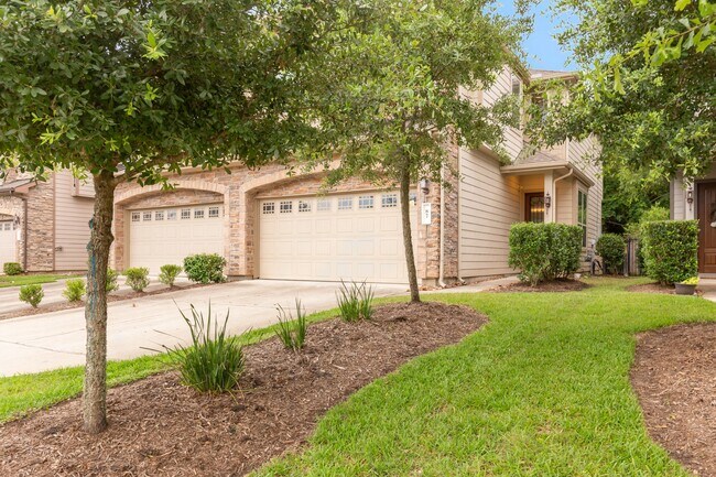 Building Photo - 87 Aventura Pl