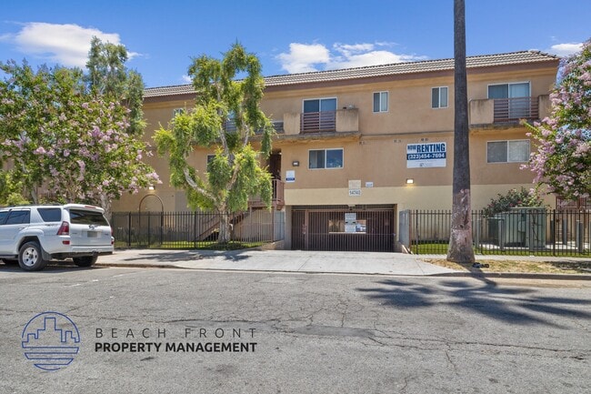 14740 Erwin St. - 14740 Erwin St.