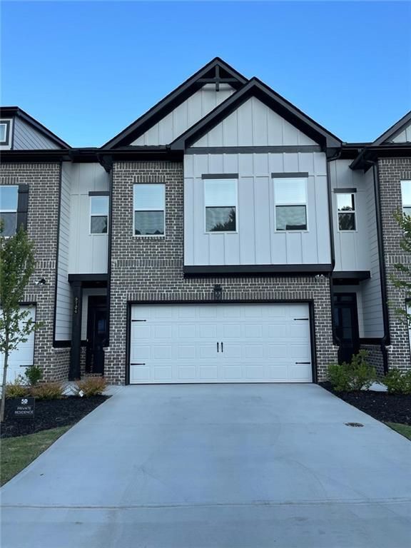 Photo - 5704 Urban Vlg Wy