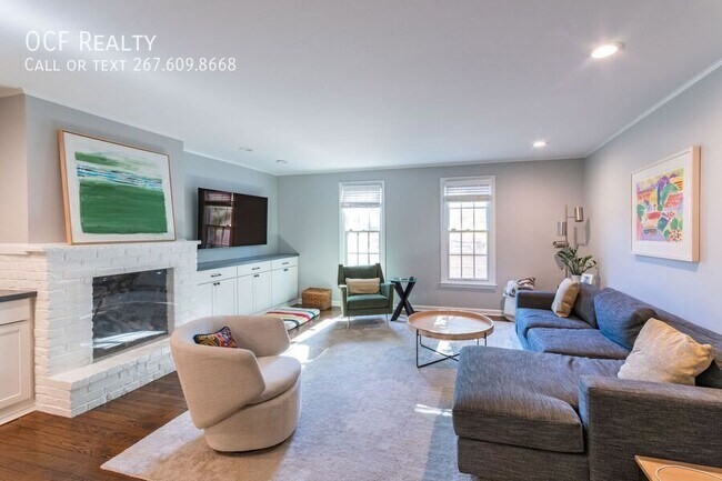 Building Photo - 1230 Rodman St