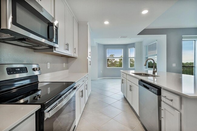 Photo - 14141 Heritage Landing Blvd Unit 927