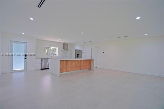 Photo - 9301 SW 178th St