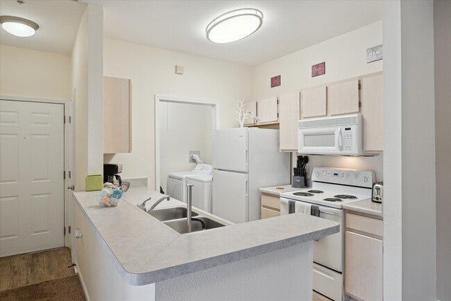 Photo - Quail Hollow at the Lakes