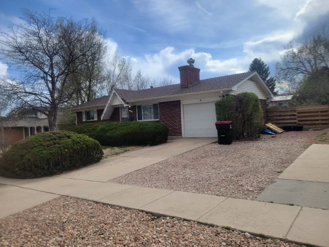 Photo - 1114 Wynkoop Dr House