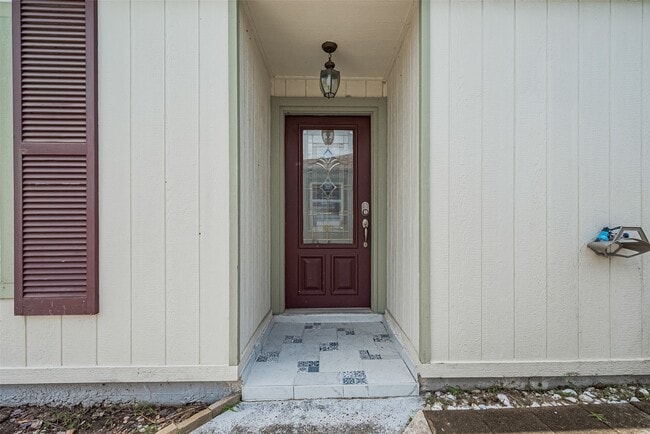 Photo - 16006 Glen Mar Dr
