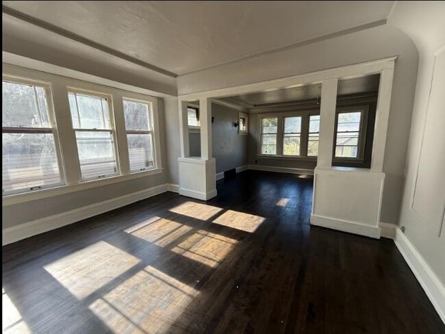 Photo - 3414 N Vel R. Phillips Ave Unit 3416 Upper
