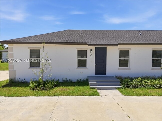 Building Photo - 195 Rotonda Blvd W C Unit C