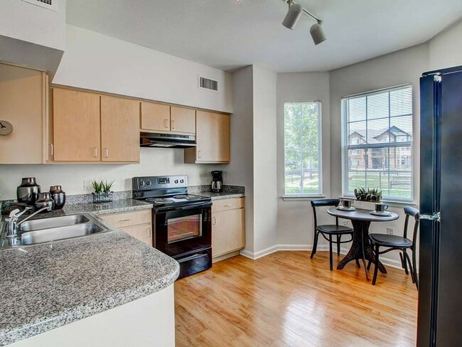 Photo - Red Hawk Ranch Apartments