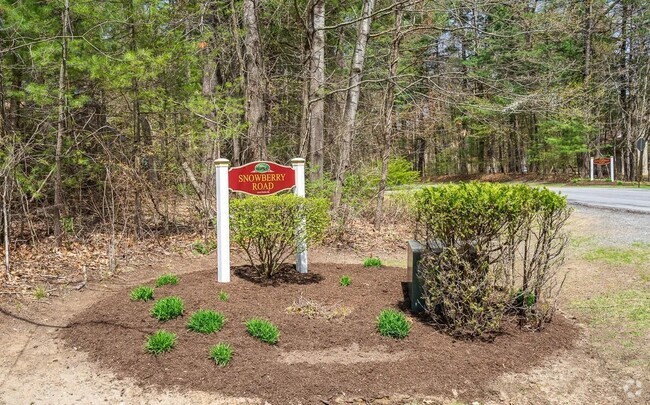 Building Photo - 19 Snowberry Rd Rental