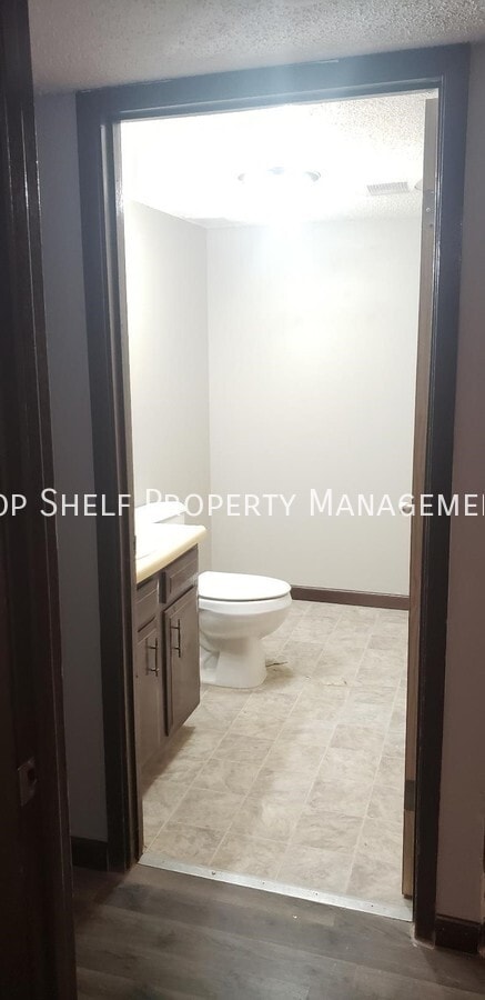 Photo - 1328 Williams St