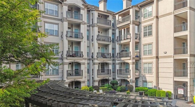 Photo - 2910 Clairmont Rd