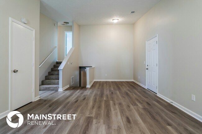 Photo - 2058 Pintail Cove