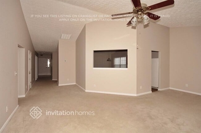 Photo - 302 Meadows Ln