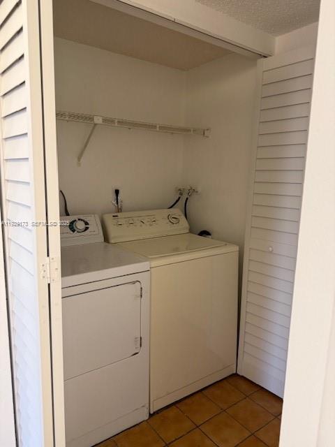 Photo - 8290 Lake Dr Unidad 531