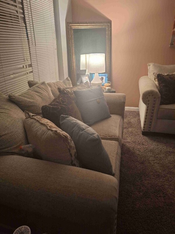 Photo - 5807 Falkland Pl