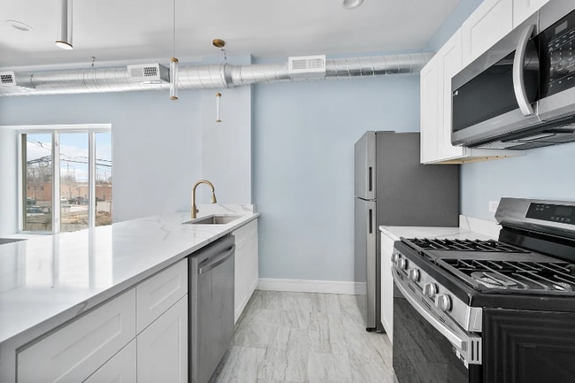 Photo - 9919 W Roosevelt Rd Unit 2