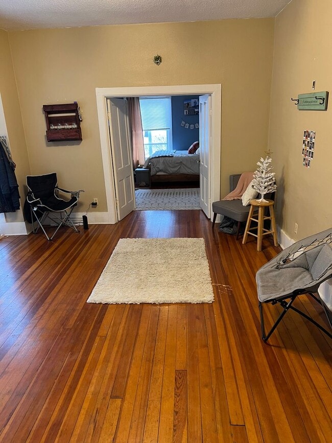 Photo - Great location 4 bedroom, 2 bathroom house...