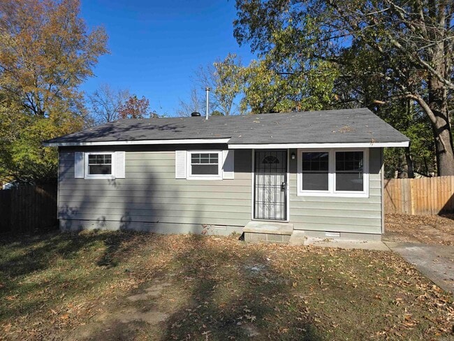 Building Photo - 7518 Twin Oaks Rd Rental