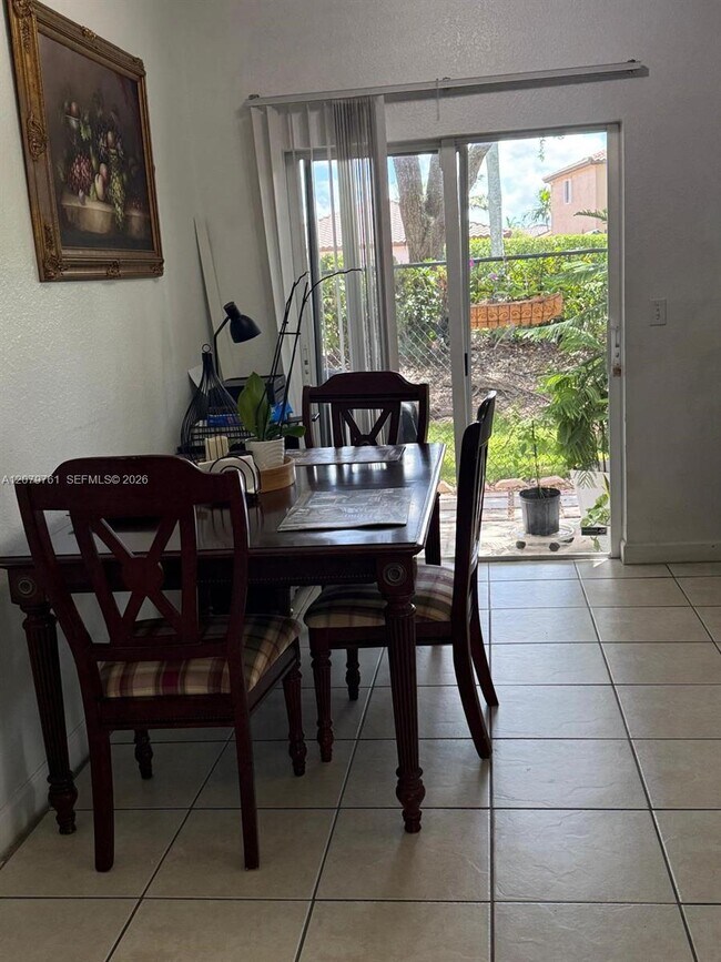 2650 NE 3rd Dr Unit 104