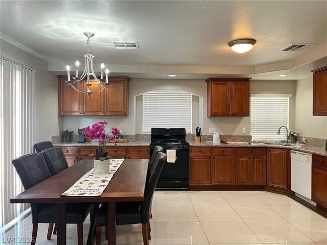 Photo - 5604 Believe Ct