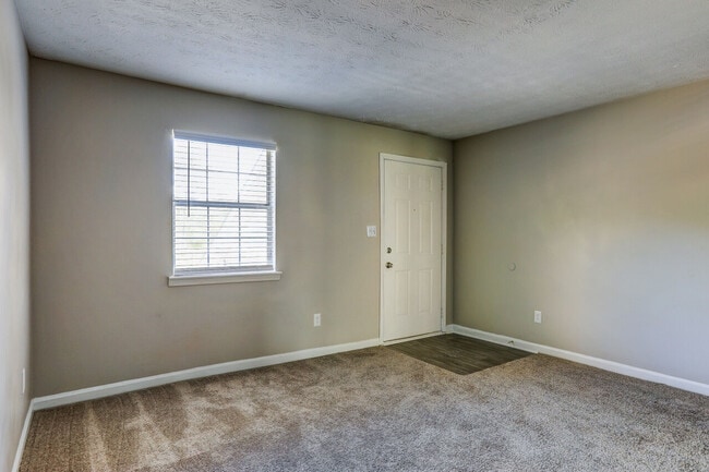 Photo - Meadow Crossing