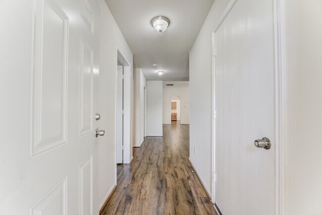 Photo - 13000 Lazy Ln