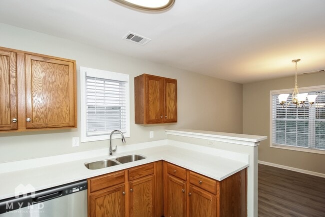 Photo - 6551 Snow Bird Ln