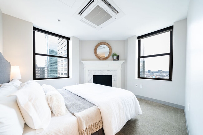 2 Bedroom, 2 Bathroom, Corner Apartment
