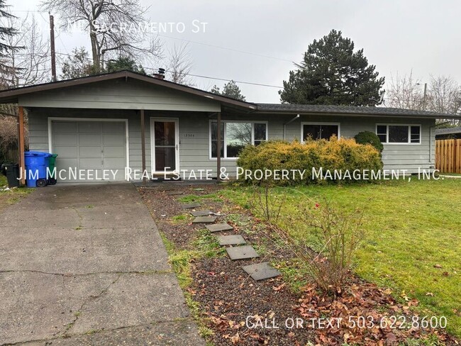 One Level Home in NE Portland's Russell Ne... - One Level Home in NE Portland's Russell Ne...