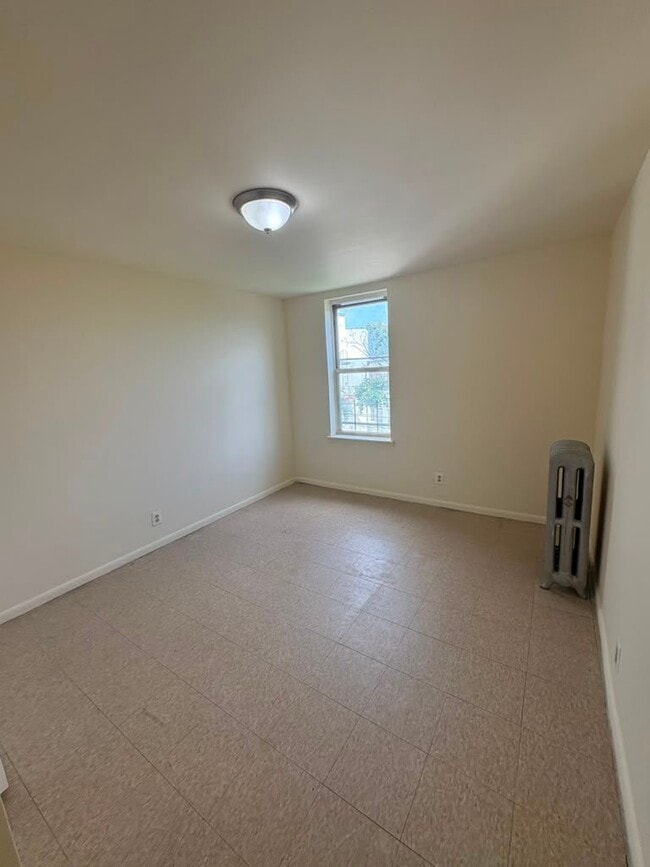Photo - 185 Valentine Ln Unit 4W