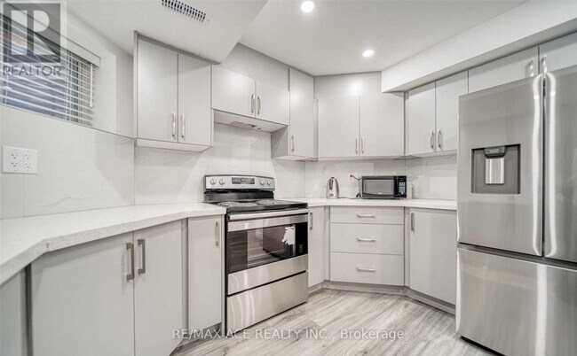 Photo - 5 Baybrook Rd