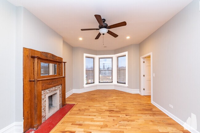 Photo - 1420 W Irving Park Rd Unit 3