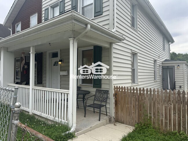 Photo - 3618 Ash St