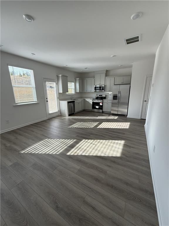 Photo - 156 Milledge Cmns Dr NE